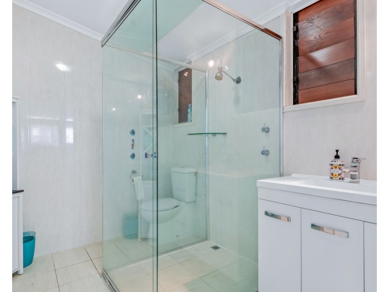 4 Broadwater Avenue, Airlie Beach QLD 4802
