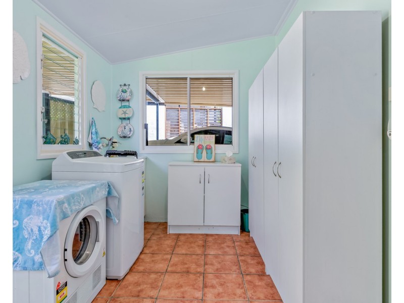 4 Broadwater Avenue, Airlie Beach QLD 4802