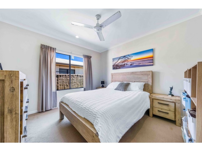 47 Abell Road, Cannonvale QLD 4802