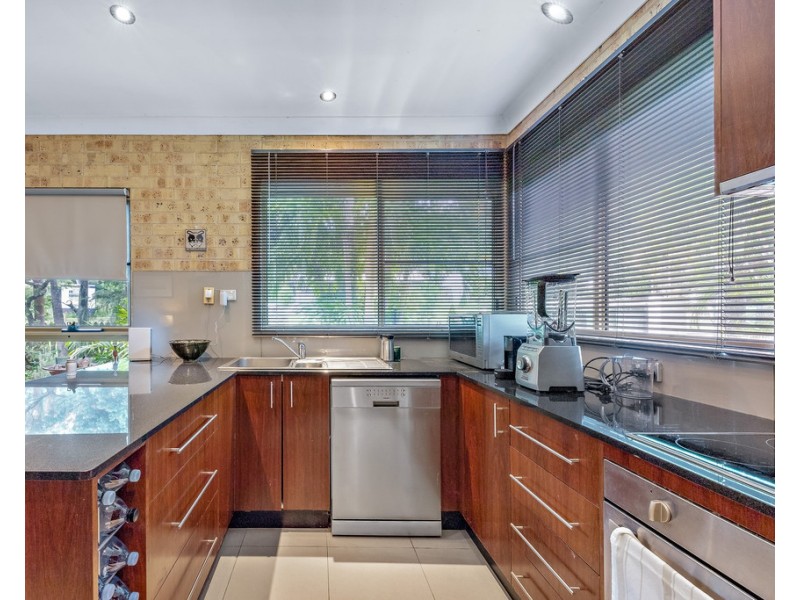 1/9 Duell Road, Cannonvale QLD 4802
