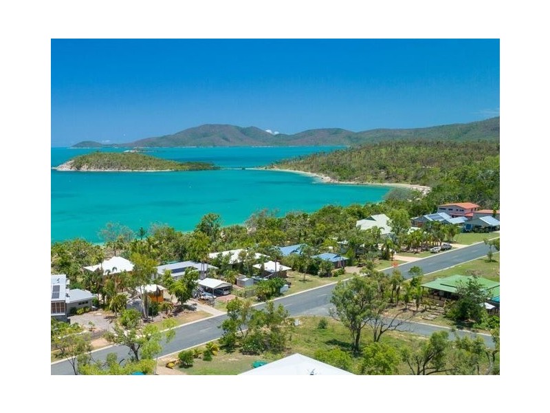 45 Gloucester Avenue, Hideaway Bay QLD 4800