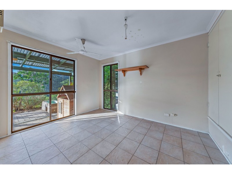 289 Forestry Road, Brandy Creek QLD 4800