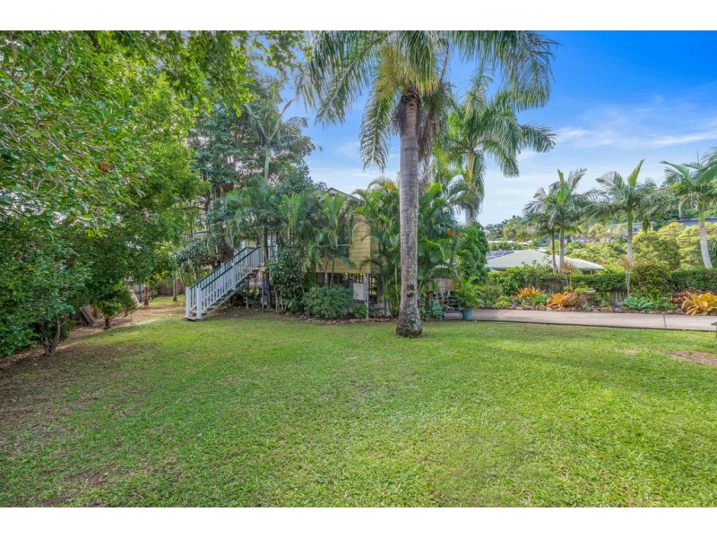 20 Border Drive, Cannonvale QLD 4802