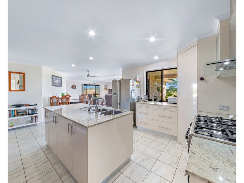 177 Lindeman Drive, Bloomsbury QLD 4799