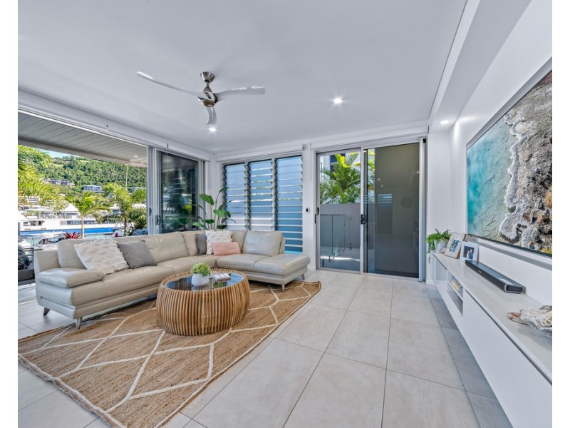 16 The Cove, Airlie Beach QLD 4802