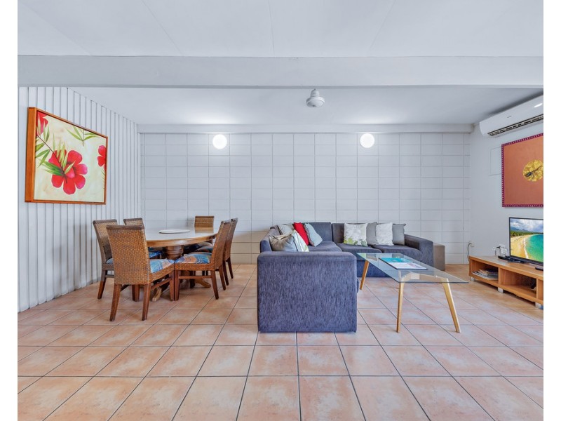 2/22 Airlie Crescent, Airlie Beach QLD 4802