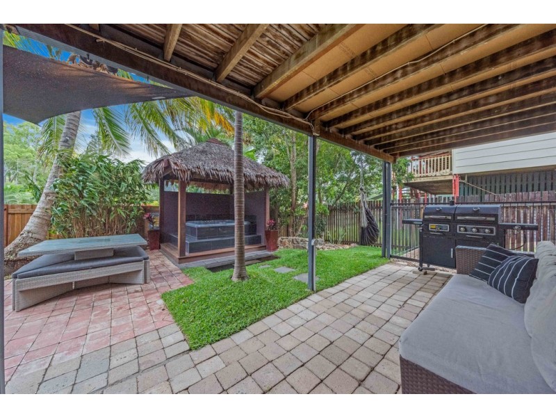 30 Sandpiper Crescent, Jubilee Pocket QLD 4802
