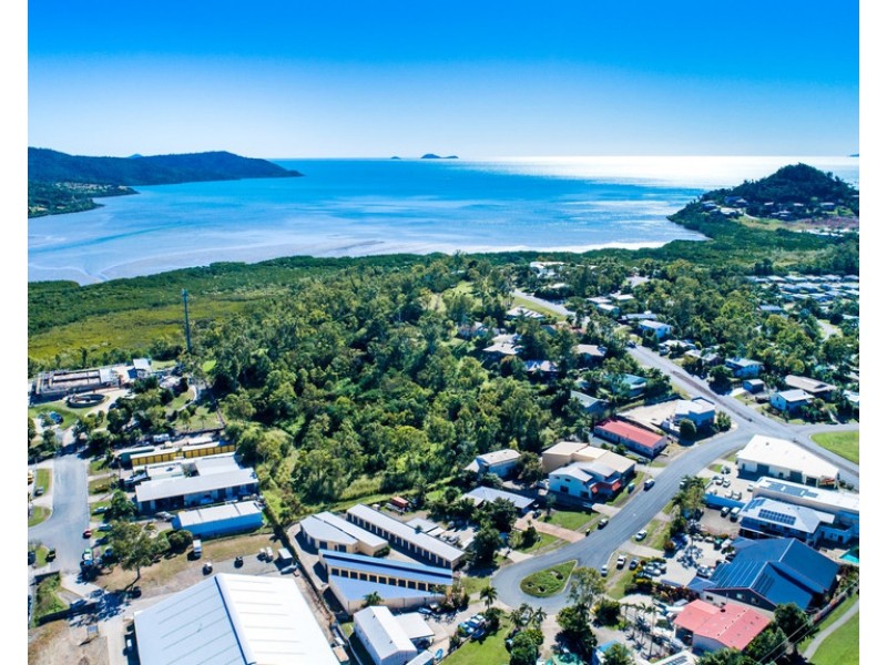 Cnr Shute Harbour Road and Macarthur Drive, Cannonvale QLD 4802
