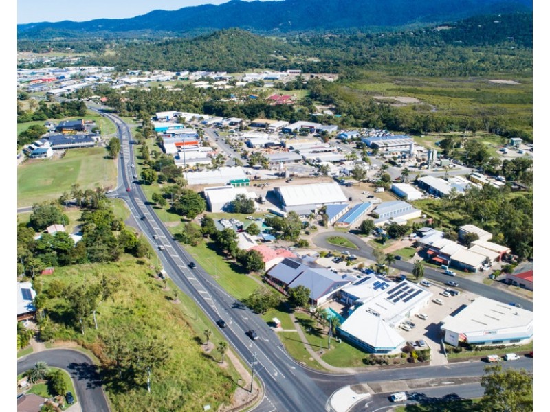 Cnr Shute Harbour Road and Macarthur Drive, Cannonvale QLD 4802