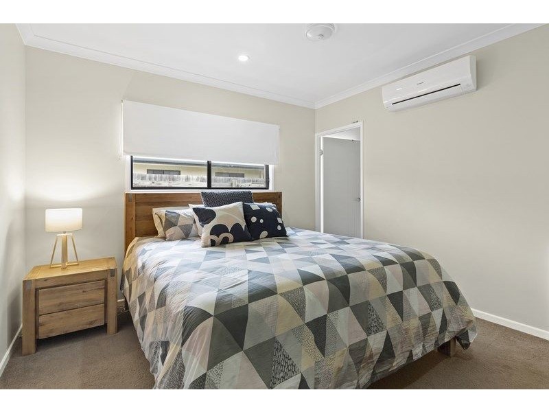 11 Twin Creek Court, Cannonvale QLD 4802