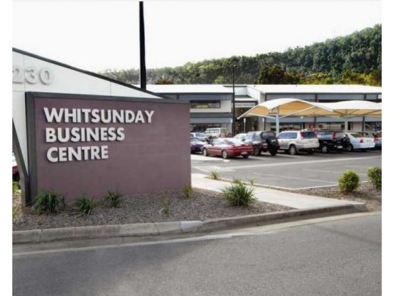 25,26and28/230 Shute Harbour Road, Cannonvale QLD 4802