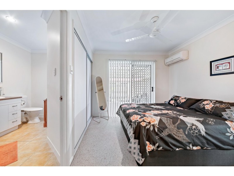 1/20 Banksia Court, Cannonvale QLD 4802