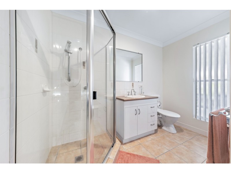 1/20 Banksia Court, Cannonvale QLD 4802