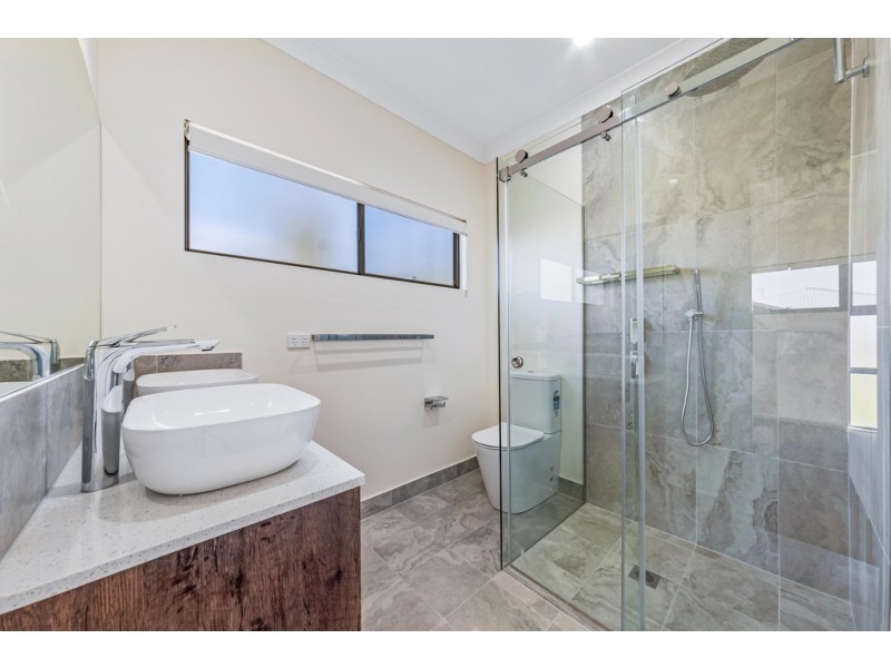 29C Armada Crescent, Jubilee Pocket QLD 4802