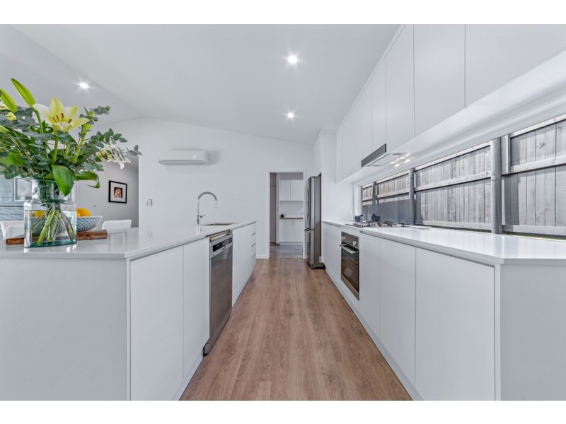 20 Pearl Street, Cannonvale QLD 4802