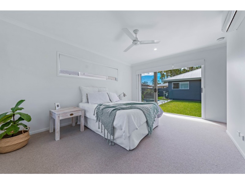 20 Pearl Street, Cannonvale QLD 4802
