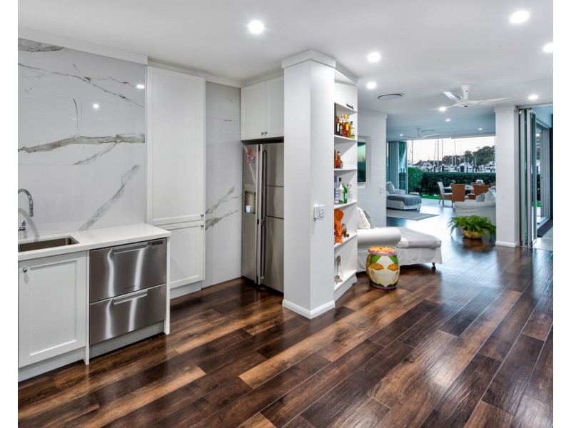 Pavillions 6/1 Airport Drive, Hamilton Island QLD 4803