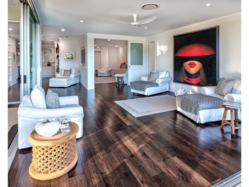 Pavillions 6/1 Airport Drive, Hamilton Island QLD 4803