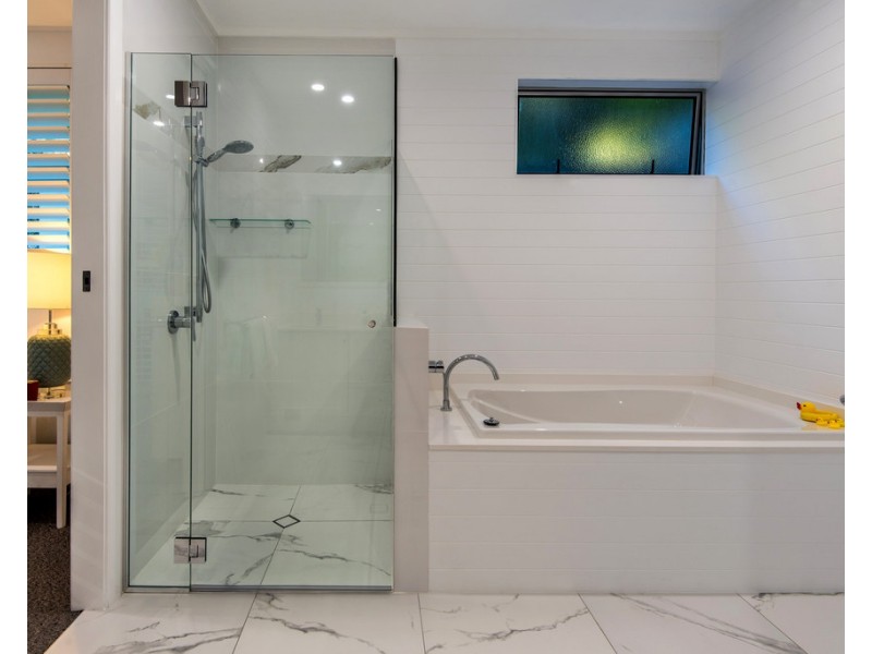 Pavillions 6/1 Airport Drive, Hamilton Island QLD 4803