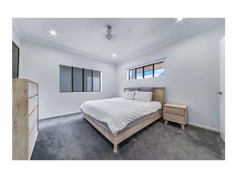 17 Waite Creek Court, Cannonvale QLD 4802