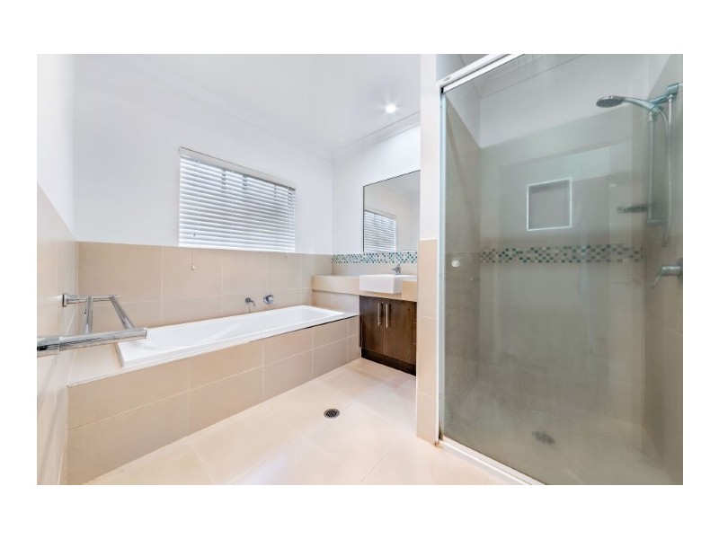 17 Waite Creek Court, Cannonvale QLD 4802