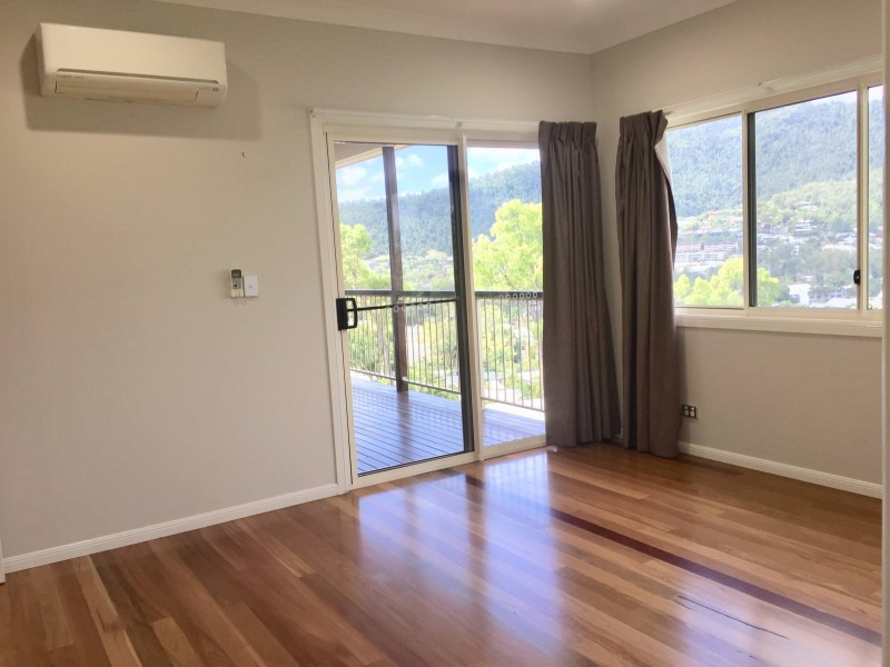 16 Beth Court, Cannonvale QLD 4802