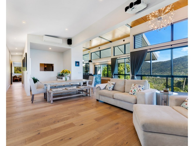 122B Mandalay Road, Airlie Beach QLD 4802