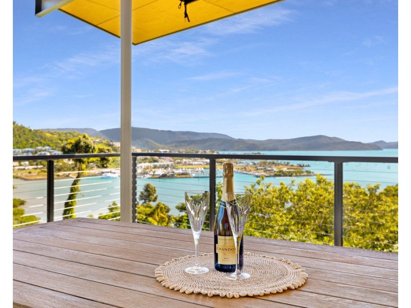 122B Mandalay Road, Airlie Beach QLD 4802