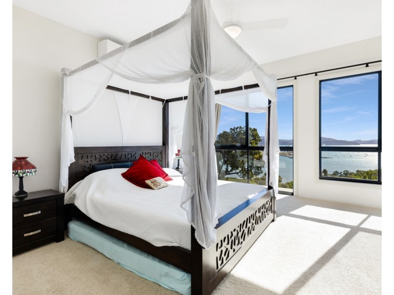 122B Mandalay Road, Airlie Beach QLD 4802