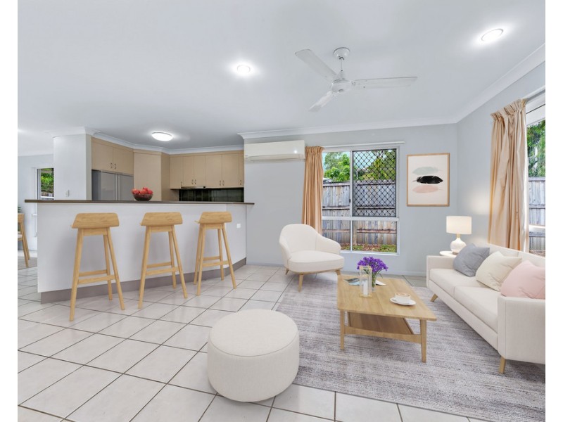 2/20 Banksia Court, Cannonvale QLD 4802