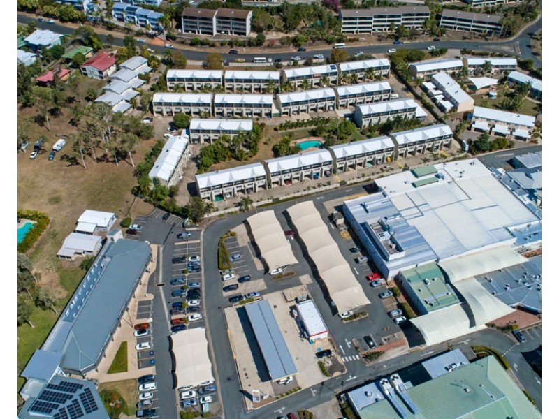 18/3 Eshelby Drive, Cannonvale QLD 4802