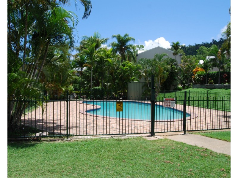 18/3 Eshelby Drive, Cannonvale QLD 4802