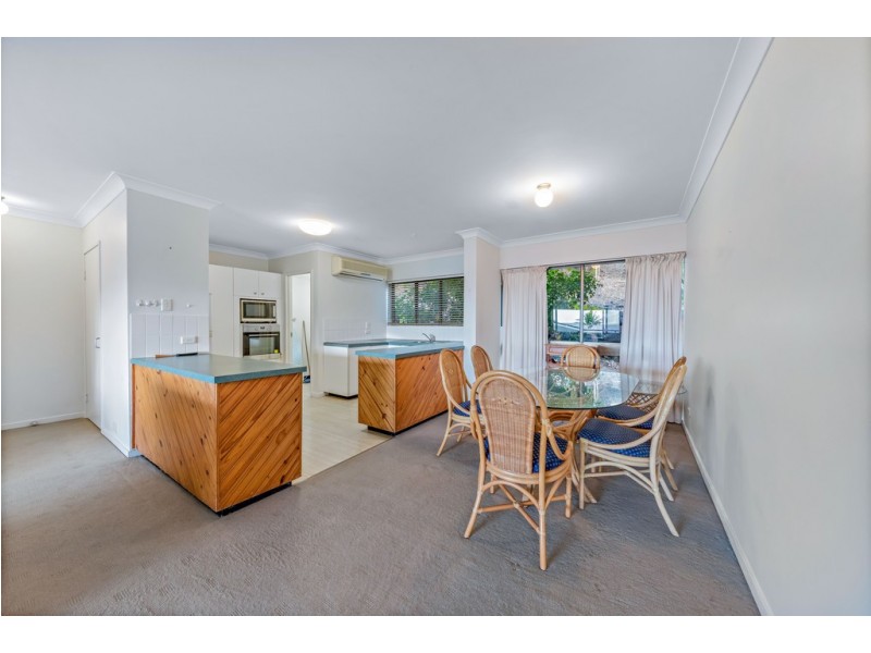 21/2 Eshleby Drive, Cannonvale QLD 4802