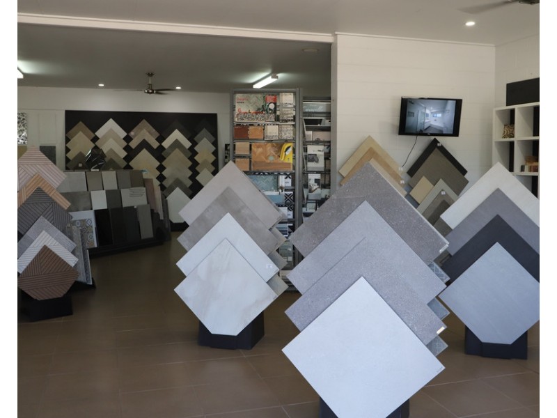 12 McIntosh Drive, Metro Tiles, Cannonvale QLD 4802