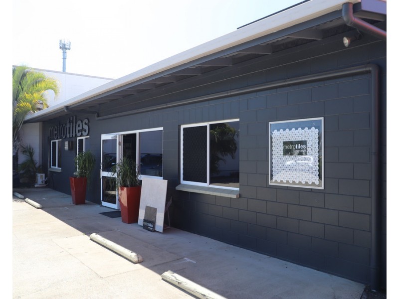 12 McIntosh Drive, Metro Tiles, Cannonvale QLD 4802