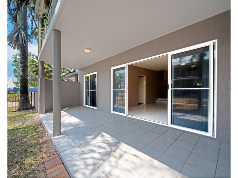 1A/10 Island Drive, Cannonvale QLD 4802