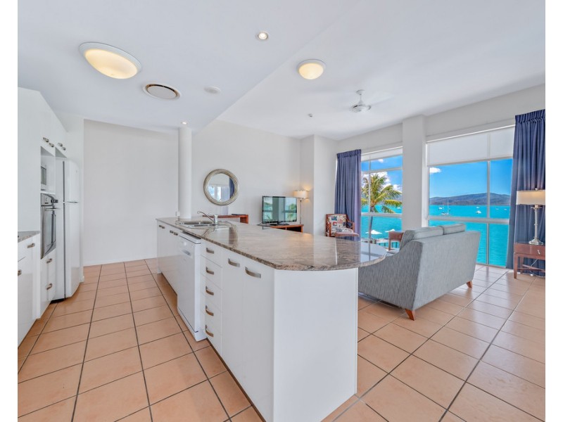 305/23-25 Ocean View Avenue, Airlie Beach QLD 4802