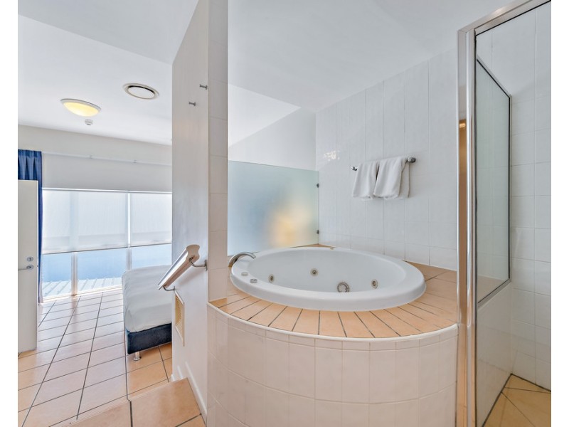 305/23-25 Ocean View Avenue, Airlie Beach QLD 4802