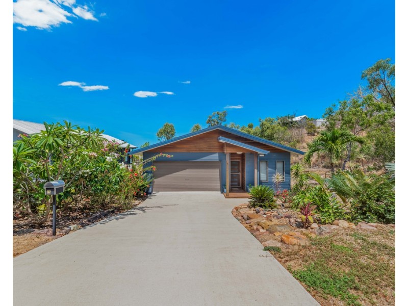 25 Rattray Avenue, Hideaway Bay QLD 4800