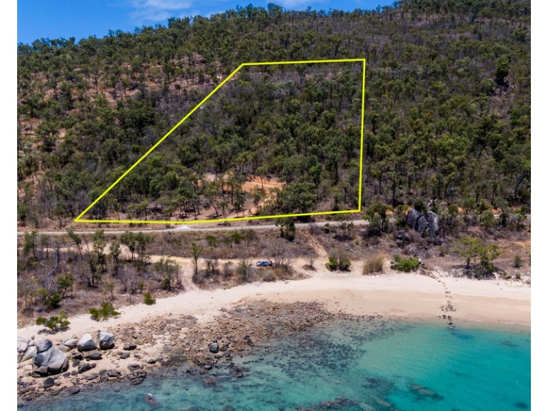 Lot 652 Gloucester Avenue, Hideaway Bay QLD 4800