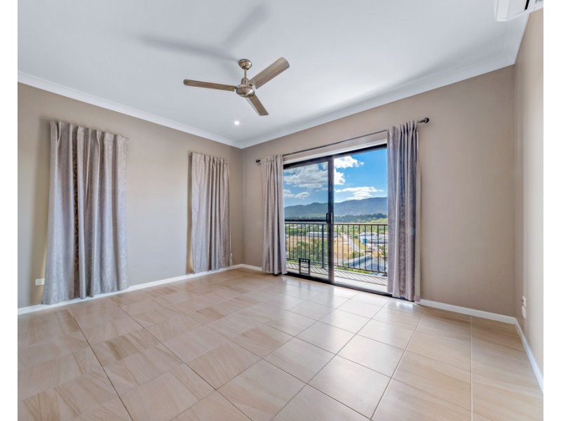 11 Whitehaven Crescent, Cannonvale QLD 4802