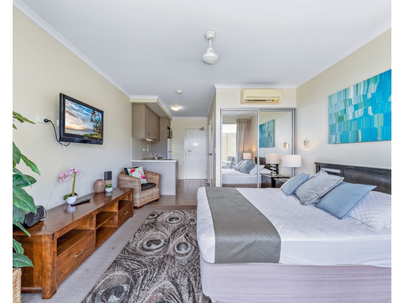 6/14 Waterson Way, Airlie Beach QLD 4802