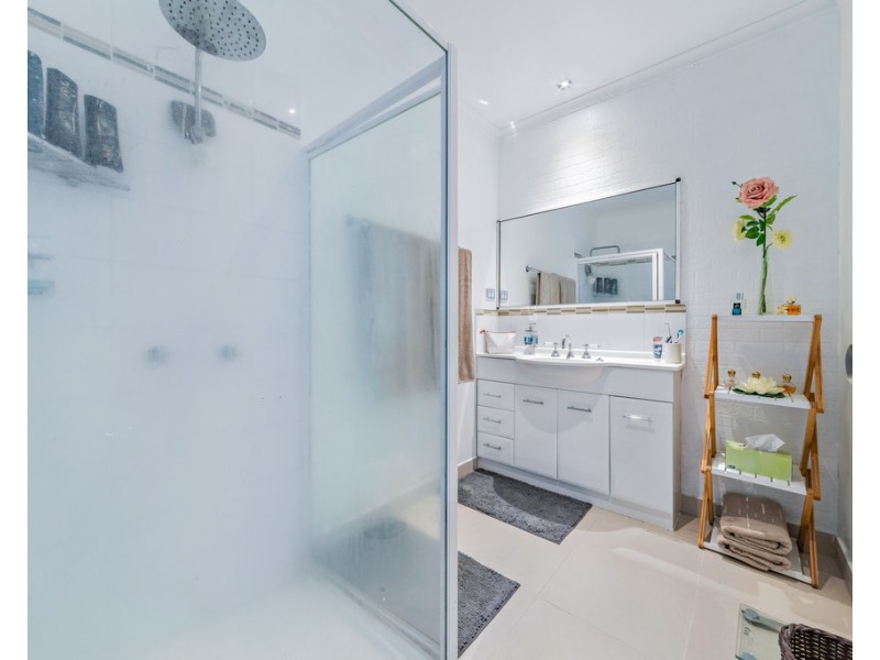 3/7 Duell Road, Cannonvale QLD 4802
