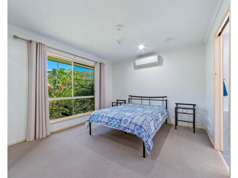 1/15 Eshelby Drive, Cannonvale QLD 4802