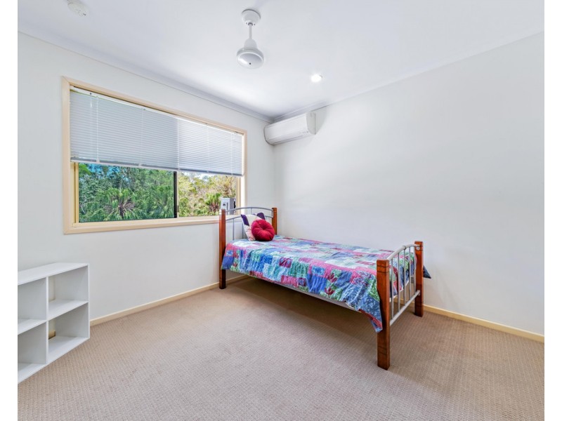 1/15 Eshelby Drive, Cannonvale QLD 4802