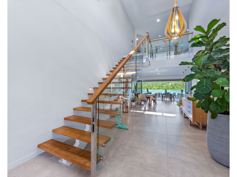 13 The Cove, Airlie Beach QLD 4802