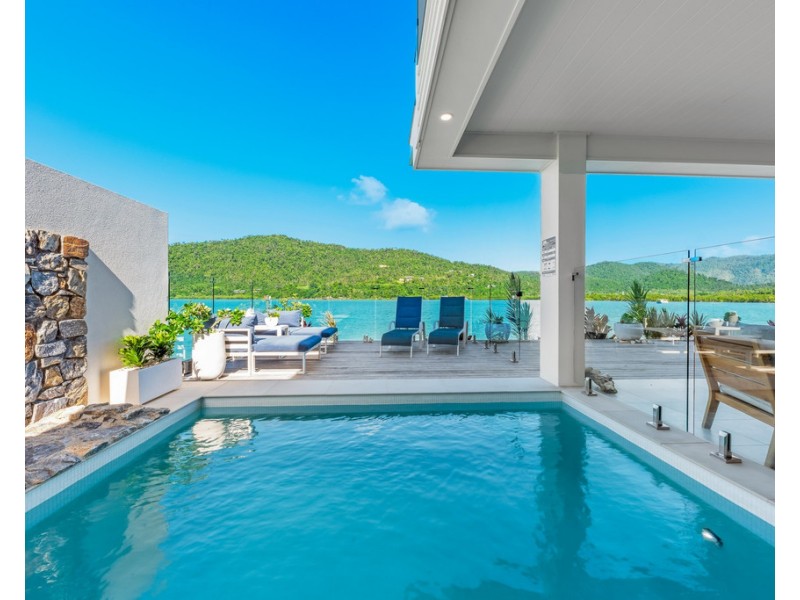 13 The Cove, Airlie Beach QLD 4802