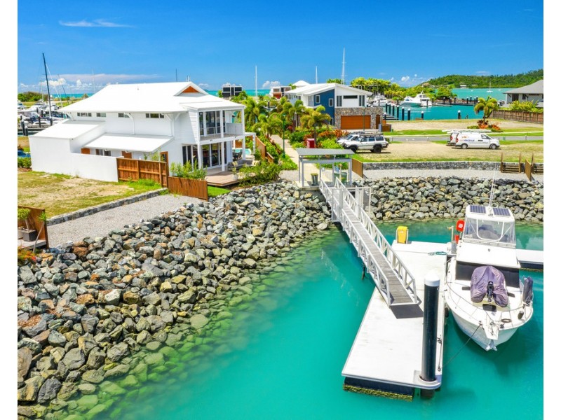 20 The Cove, Airlie Beach QLD 4802