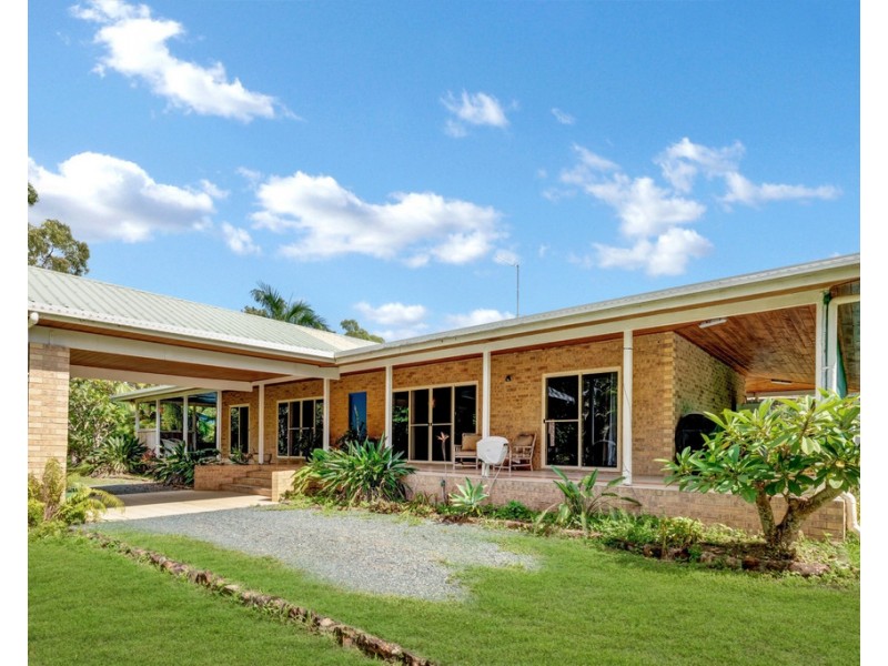 106 Hideaway Bay Drive, Hideaway Bay QLD 4800
