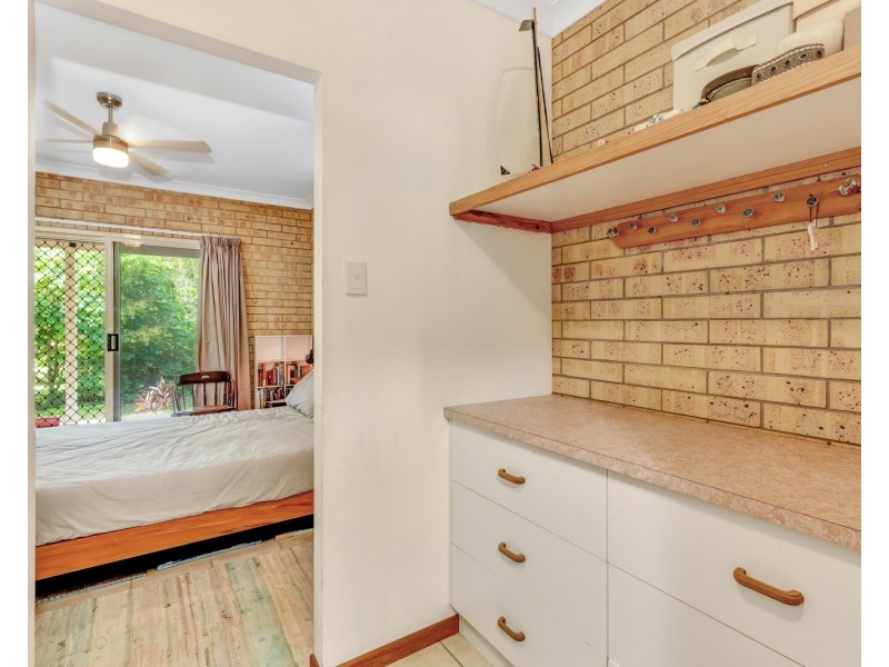106 Hideaway Bay Drive, Hideaway Bay QLD 4800
